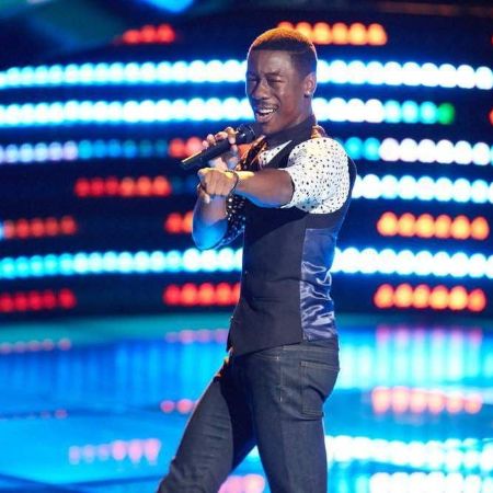 Jason Performing in The Voice